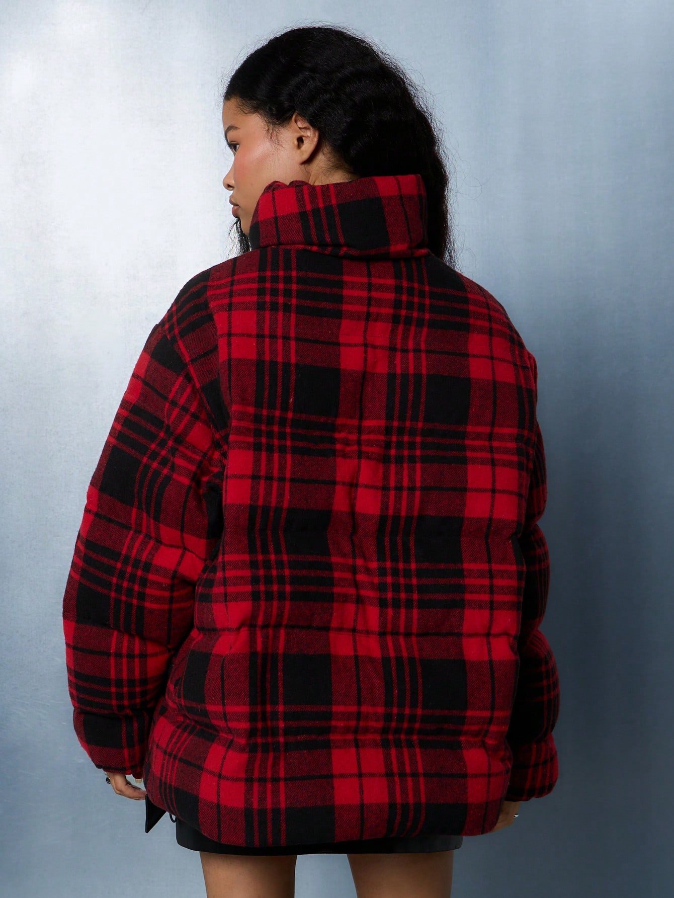 Veste d'hiver matelassée à carreaux et col roulé