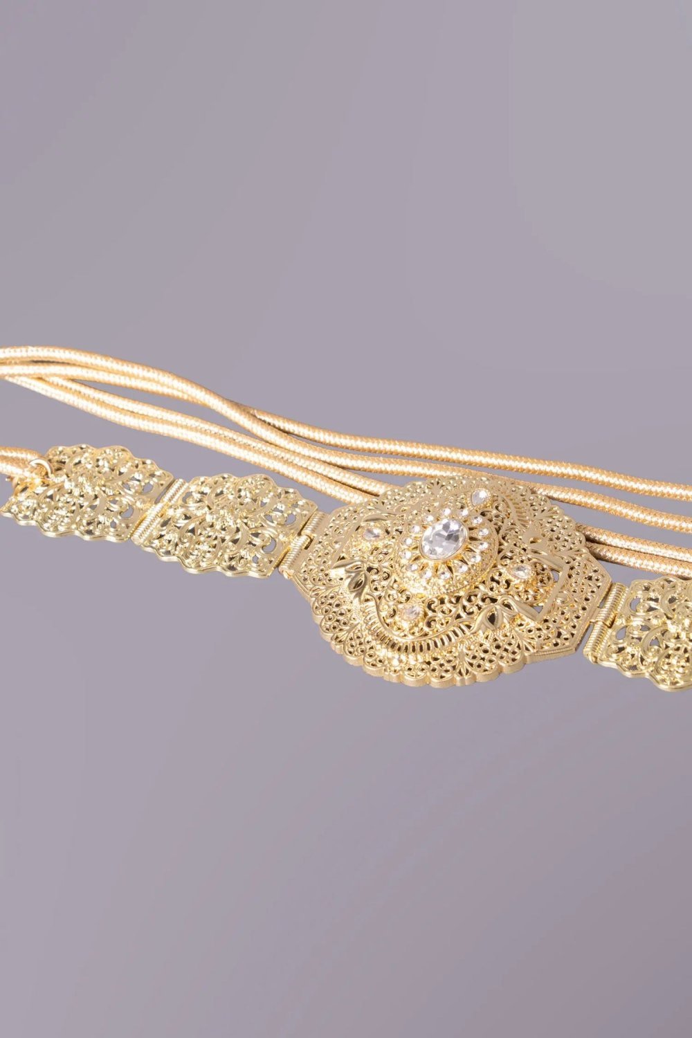 Ceinture orientale dorée à cordon