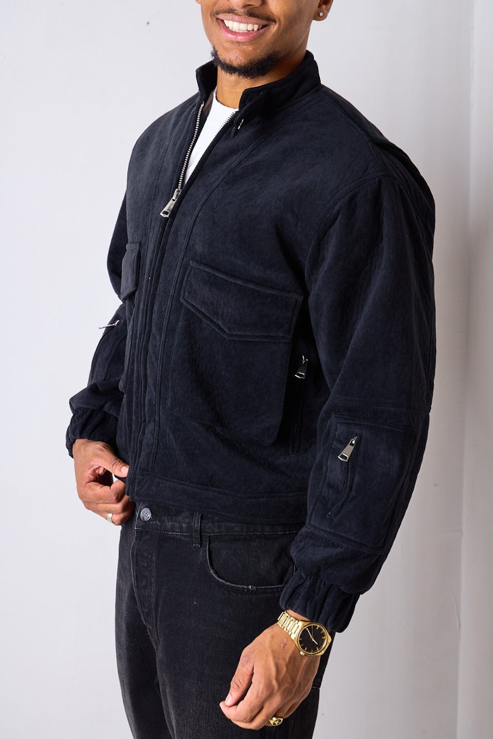 Black velvet-effect transitional bomber