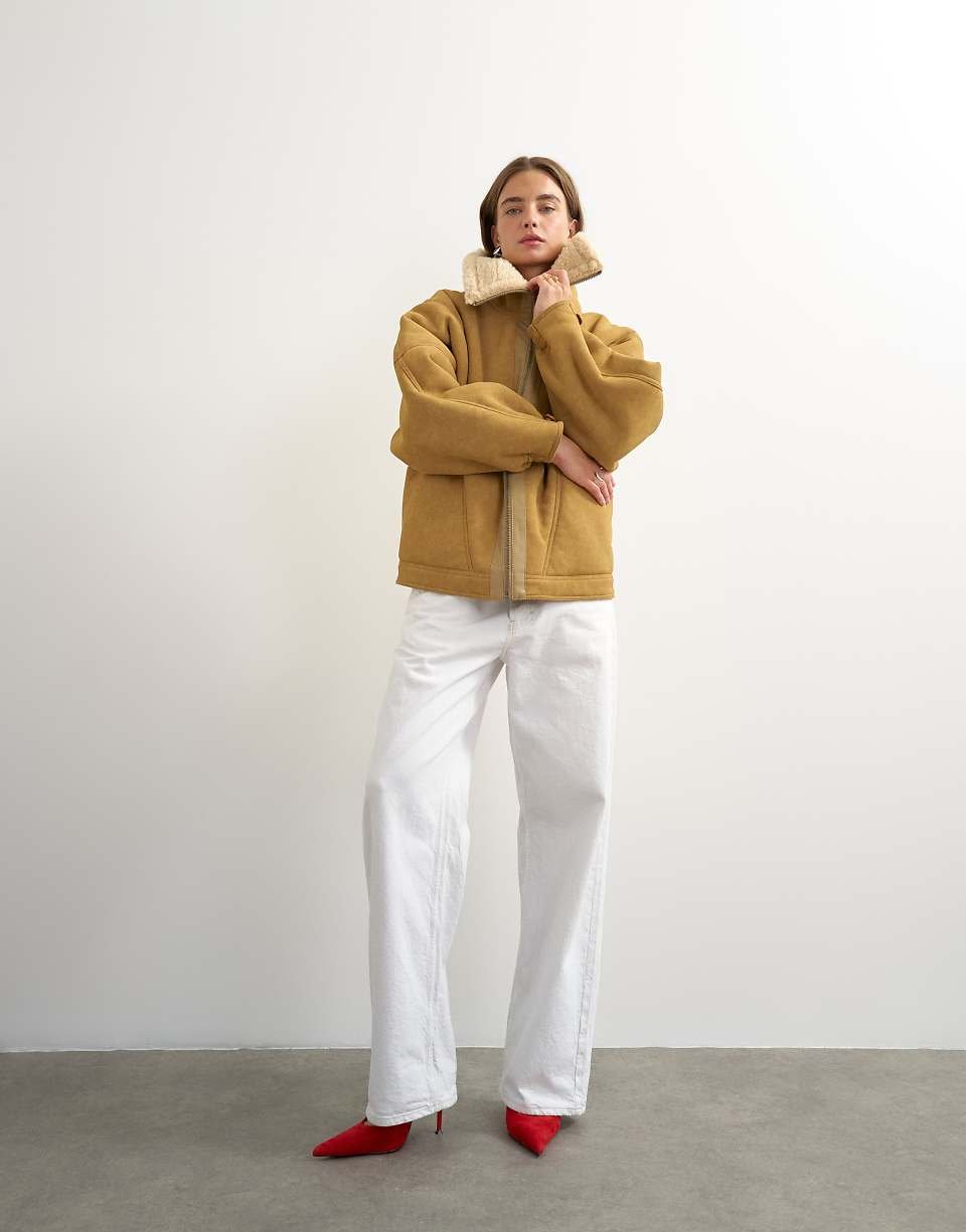 Veste b peau retournée, forme ovale, lon camel