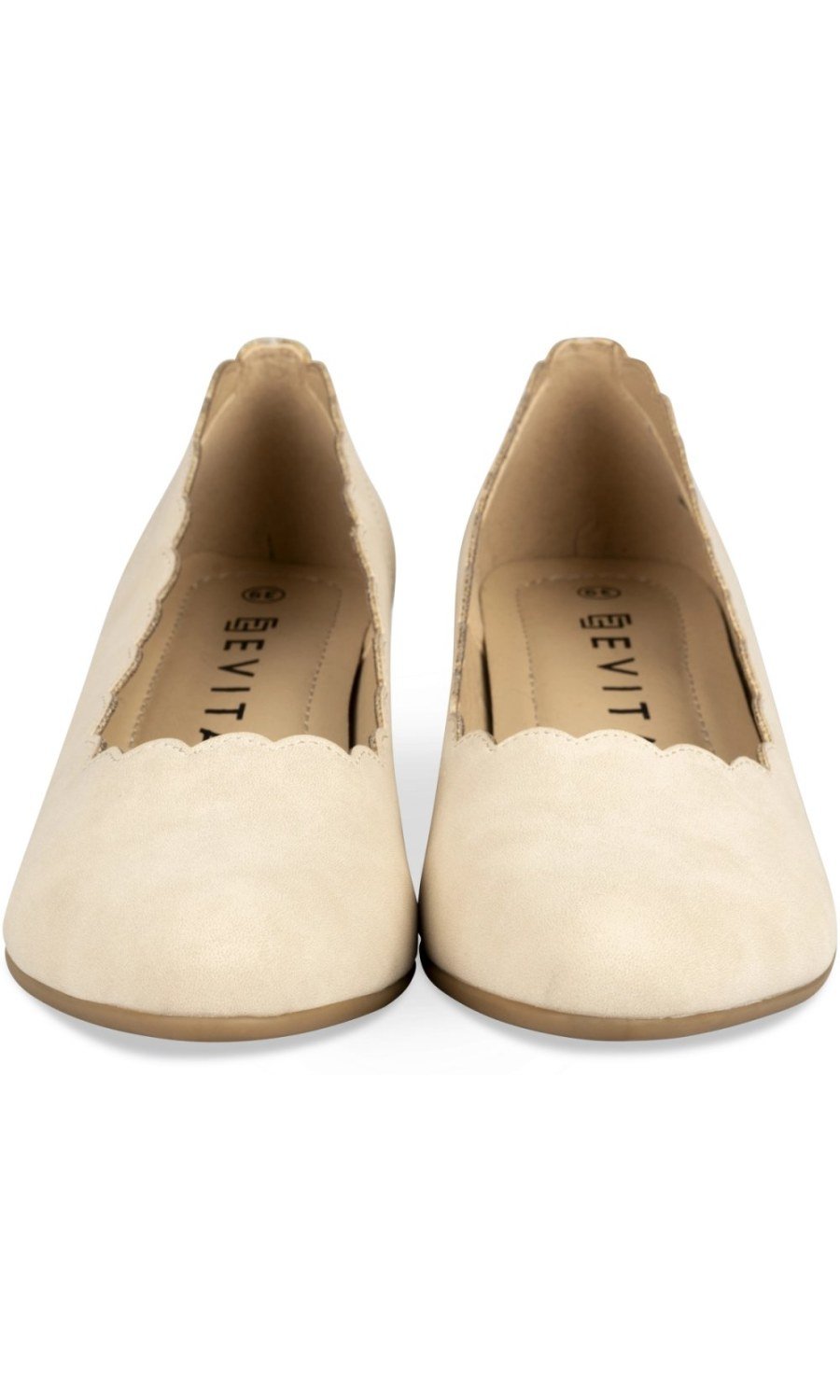 Beige scalloped block-heel pumps
