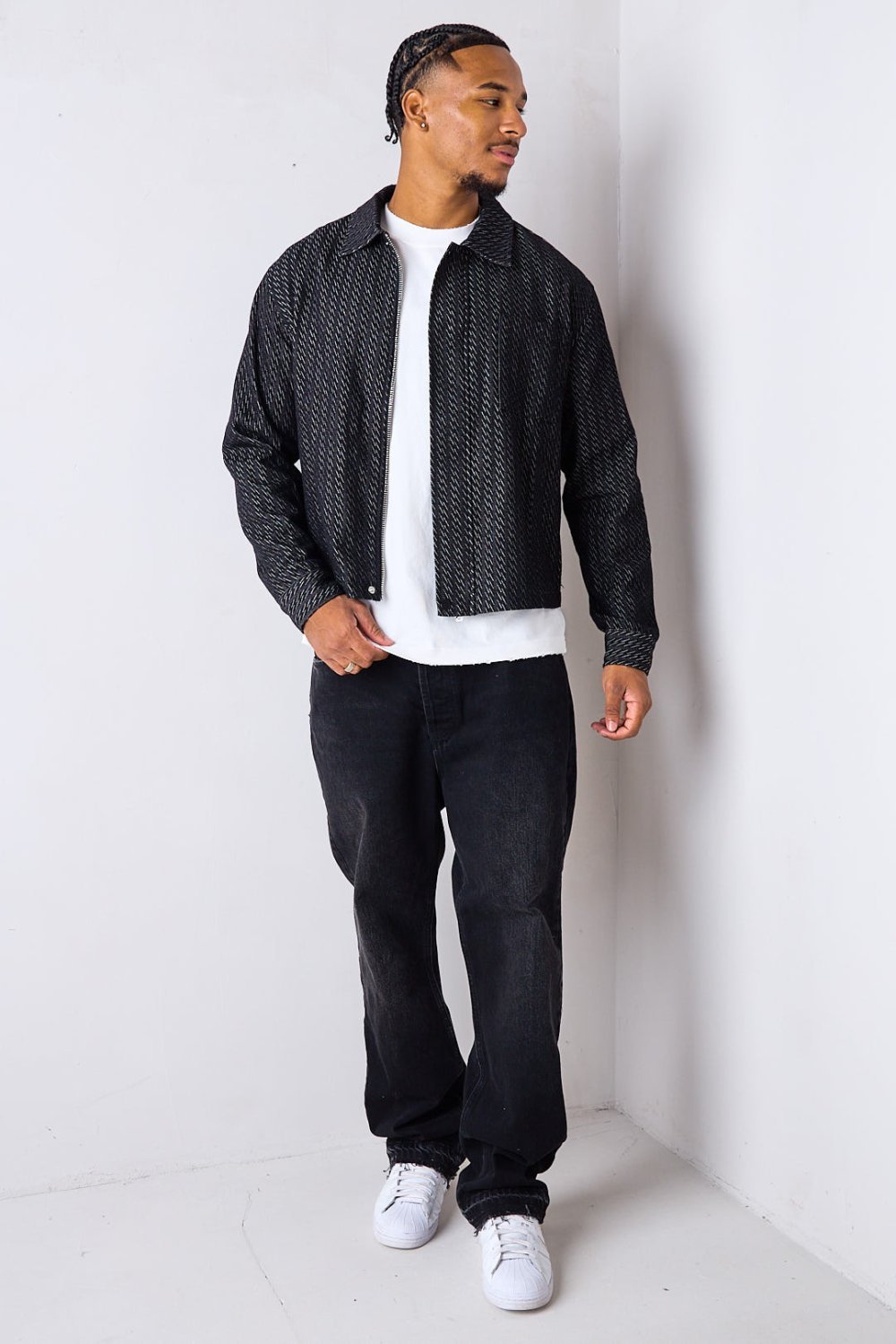 Veste en jean ample à motif traits noire