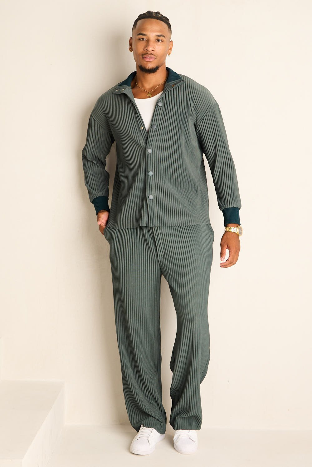 Ensemble gilet et pantalon côtelé kaki