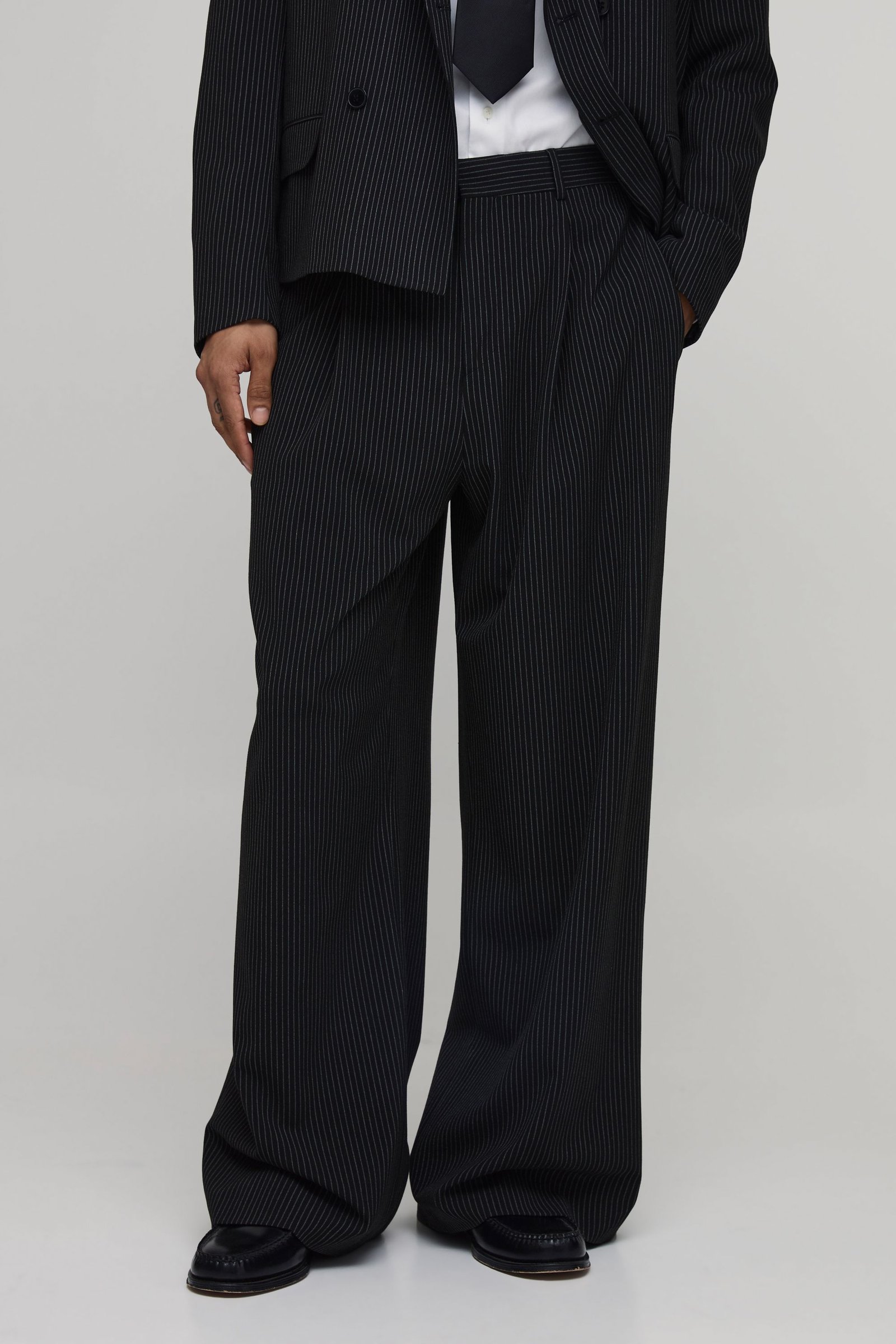 Pantalon tailleur mkhetet wase3