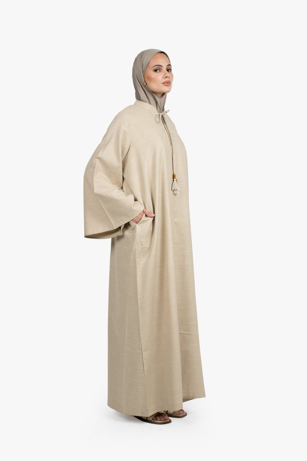 Abaya à pompons perlés - Beige