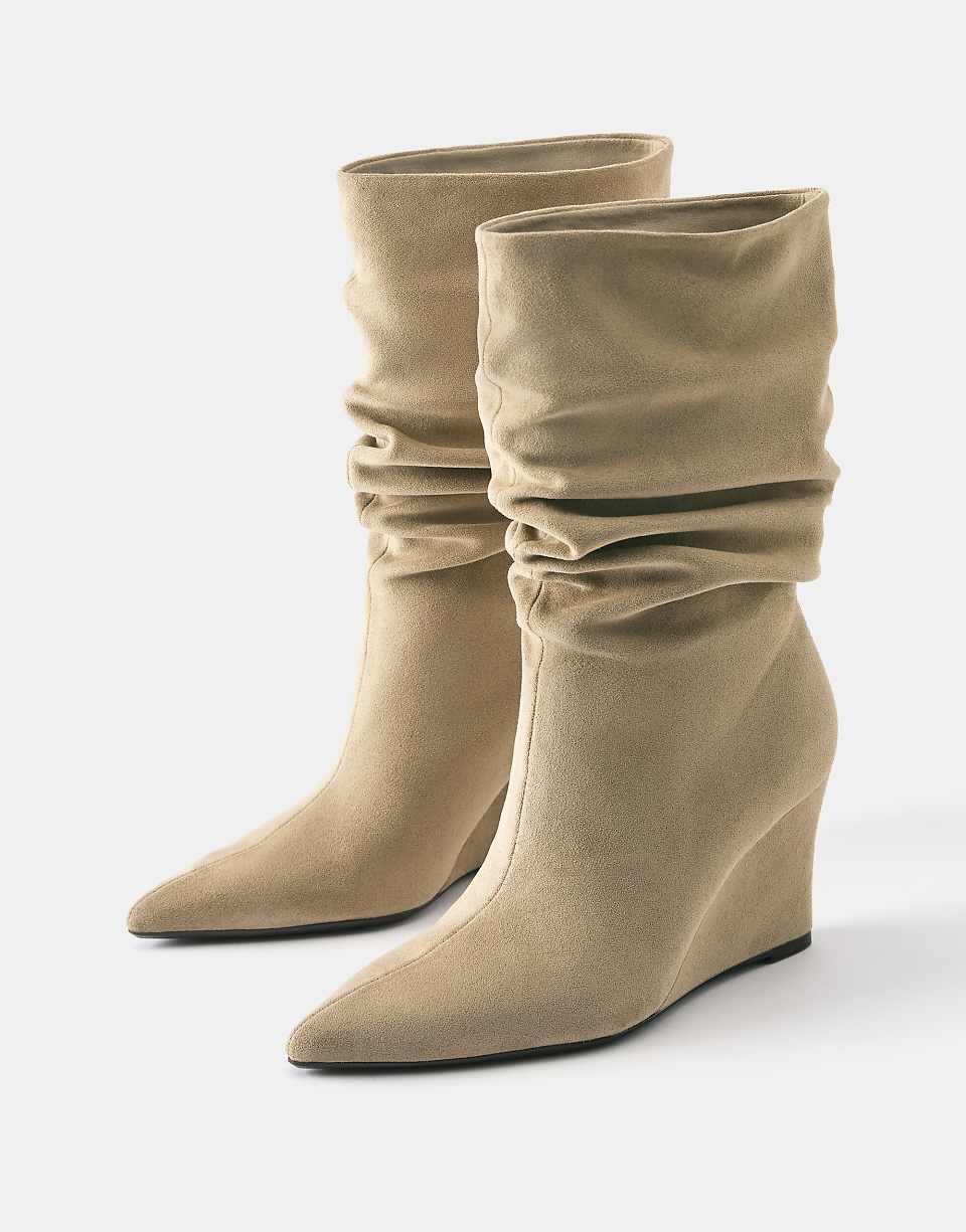 Bottines à talon compensé couleur sable