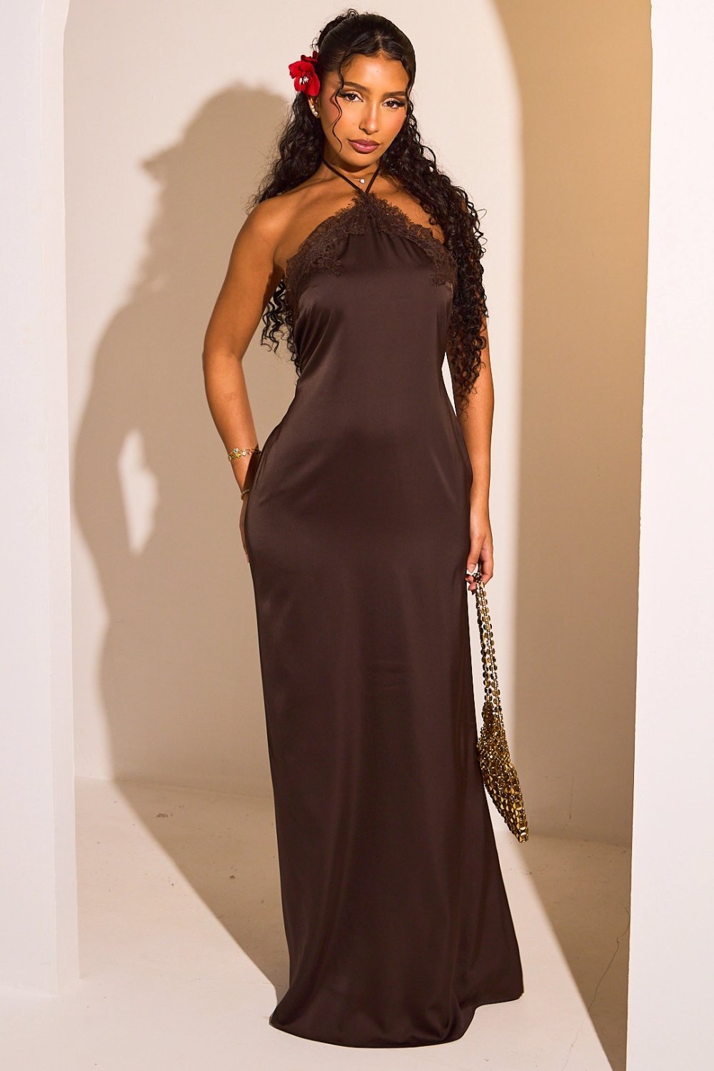 V-neck maxi dress with fine floral lace, coffee