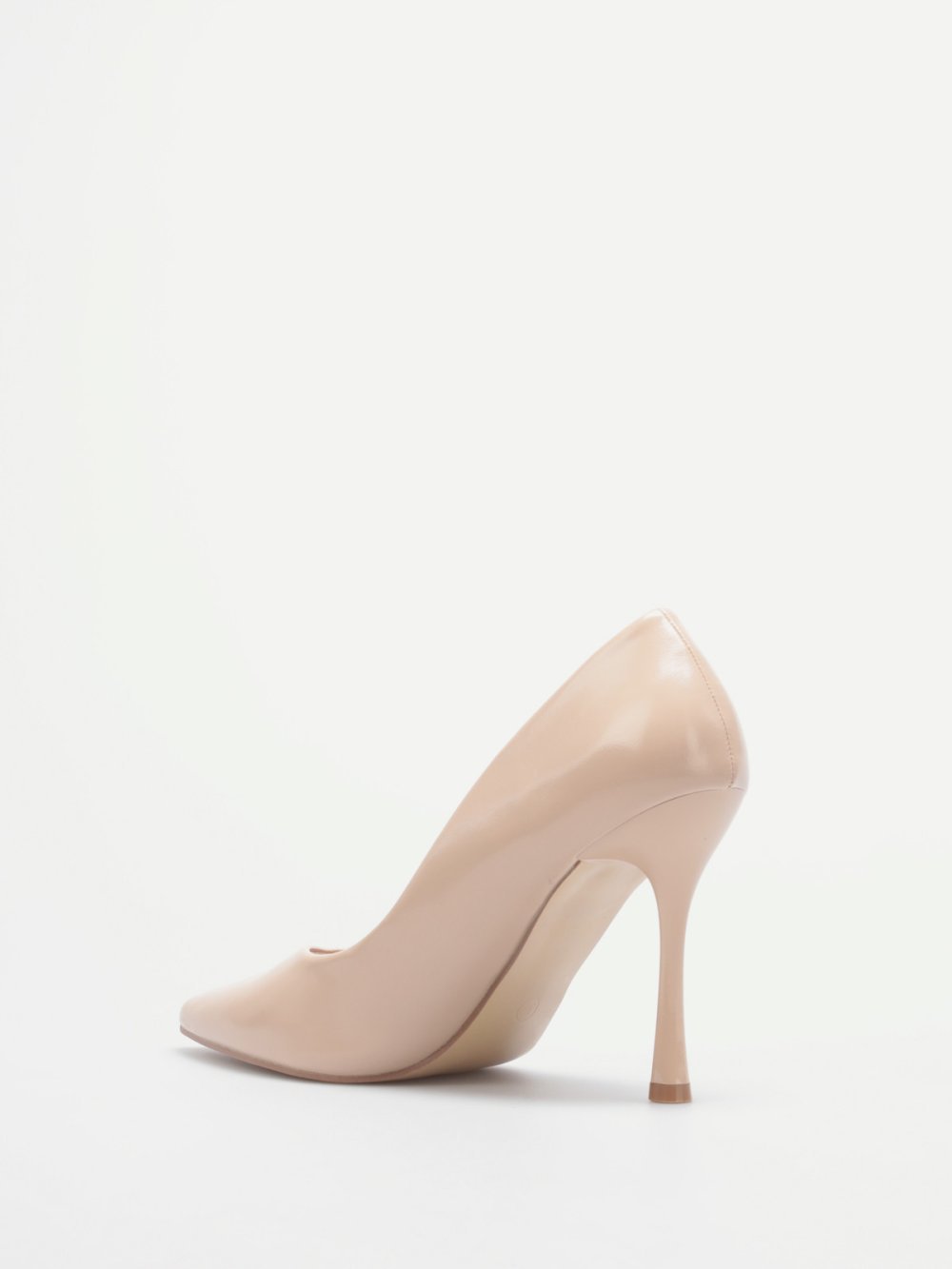 Escarpins pointus b talon verni, beige