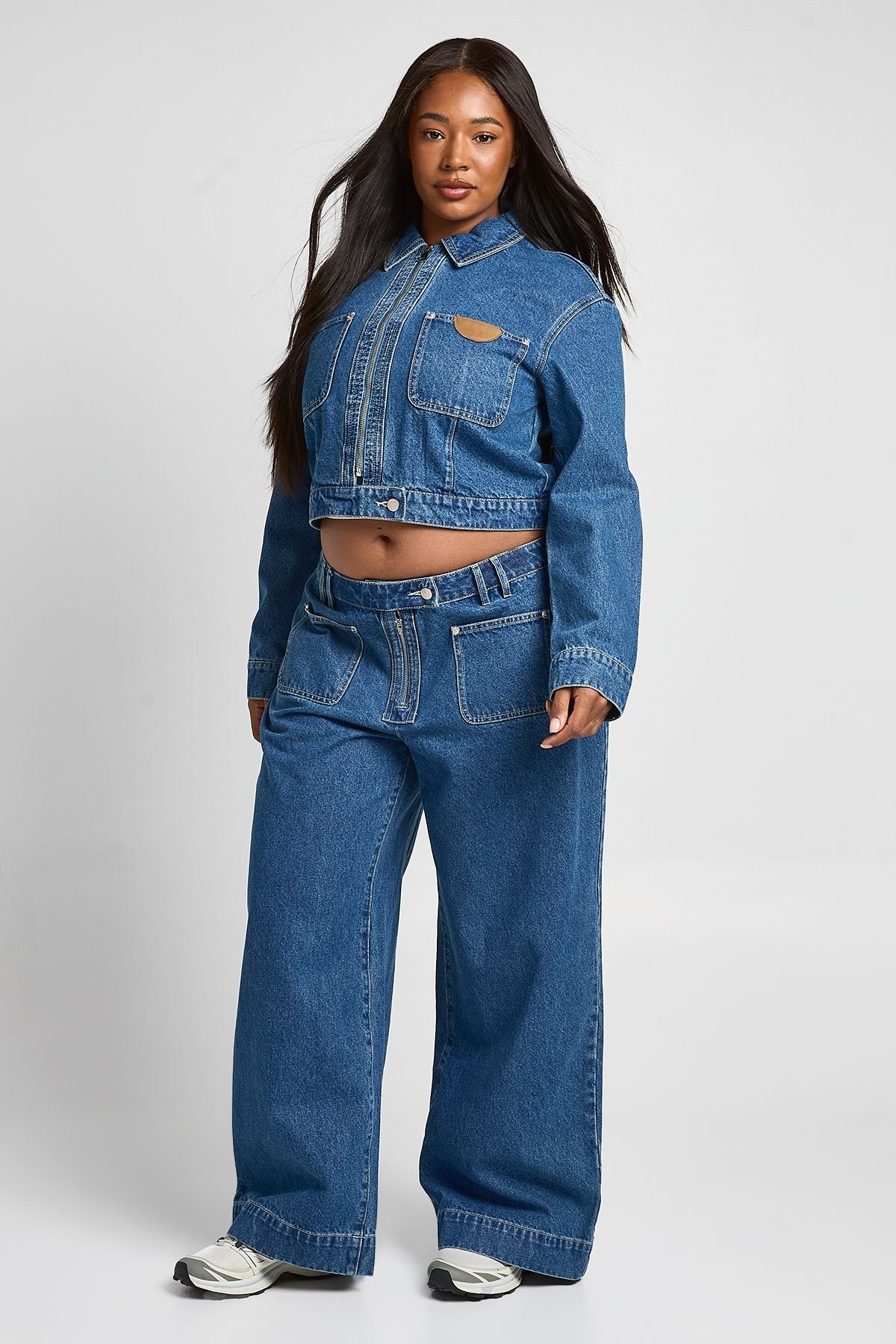 Jean Grande Taille Taille Haute Avec Poches Détail Jambe Large
