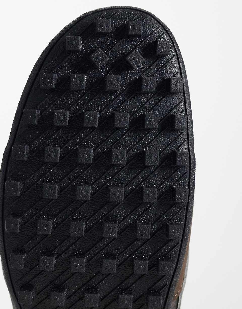 حذاء رياضي Moon Shoe باللون البني الداكن