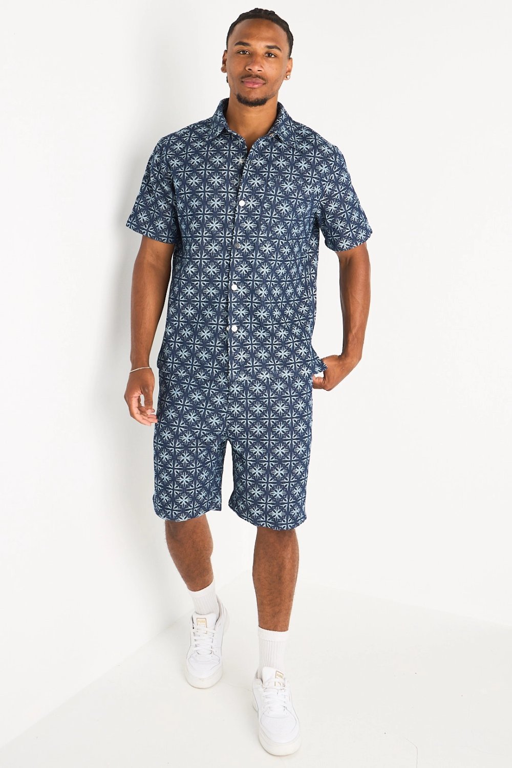 Ensemble chemise et short en jean étoiles bleu foncé