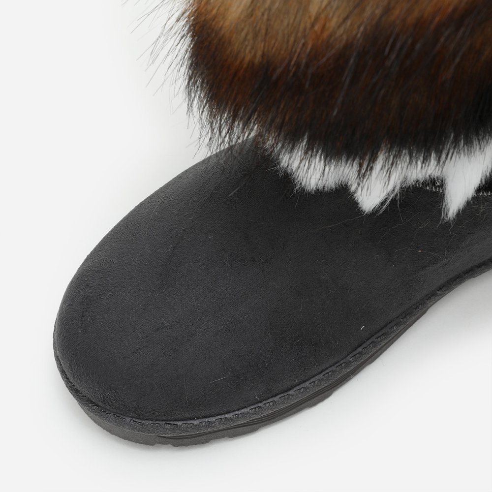 Grey faux fur effect snow boots