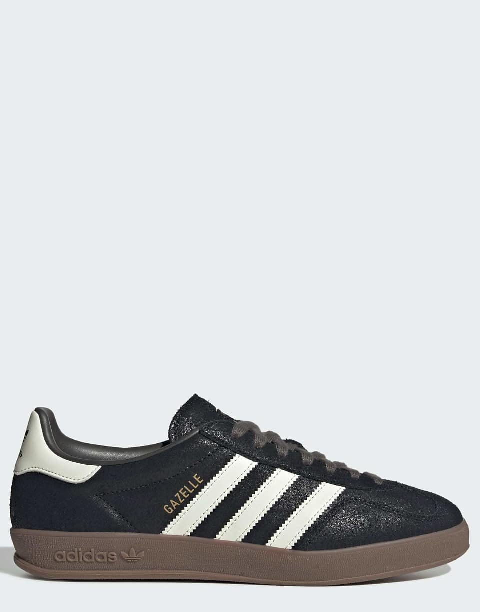 Gazelle Indoor trainers in black and white