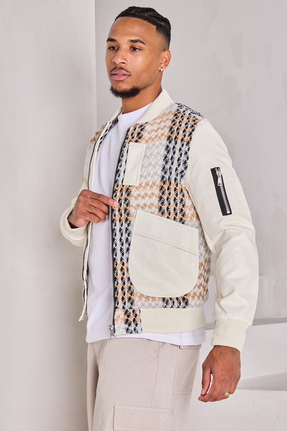 Beige woven-pattern jacket with faux leather