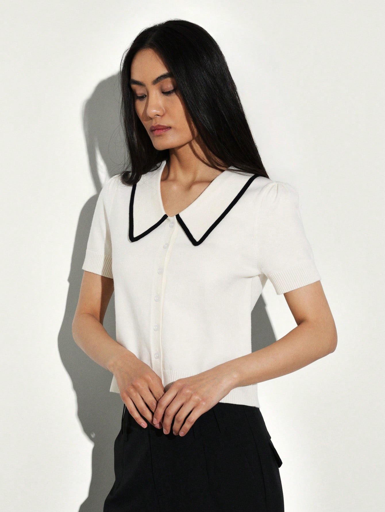 Cardigan court col Claudine à bordure contrastée