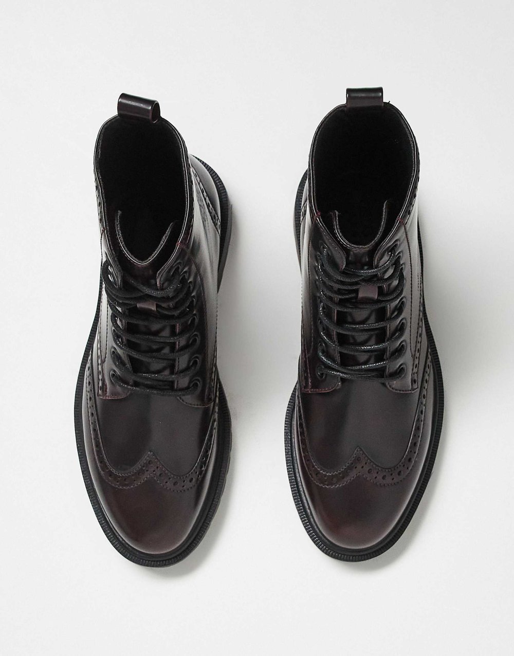 Lace-up brogue boots in burgundy