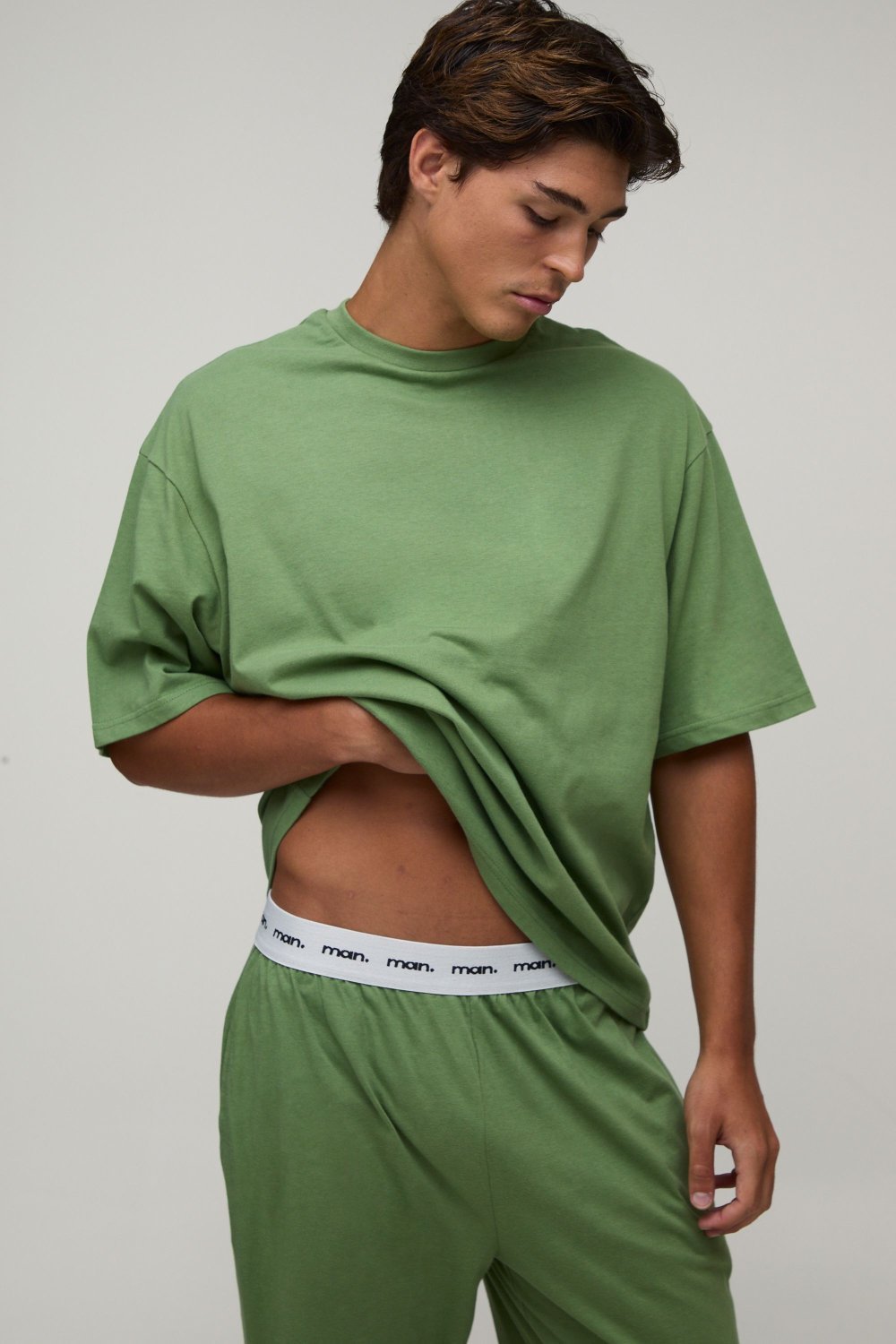 Ensemble d dar t-shirt w sarwal zitouni