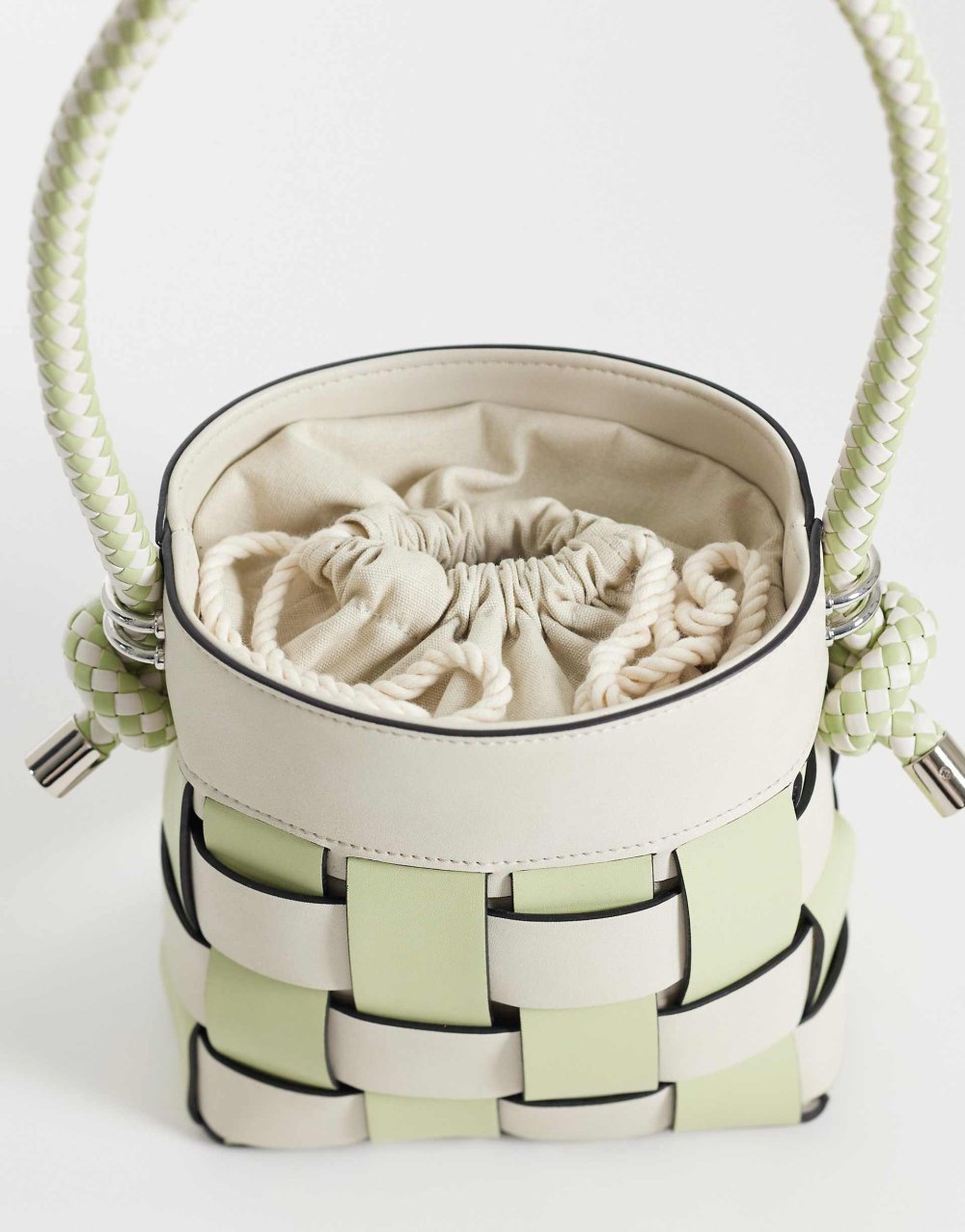 Sac seau mdfour b jouj alwan khder sauge