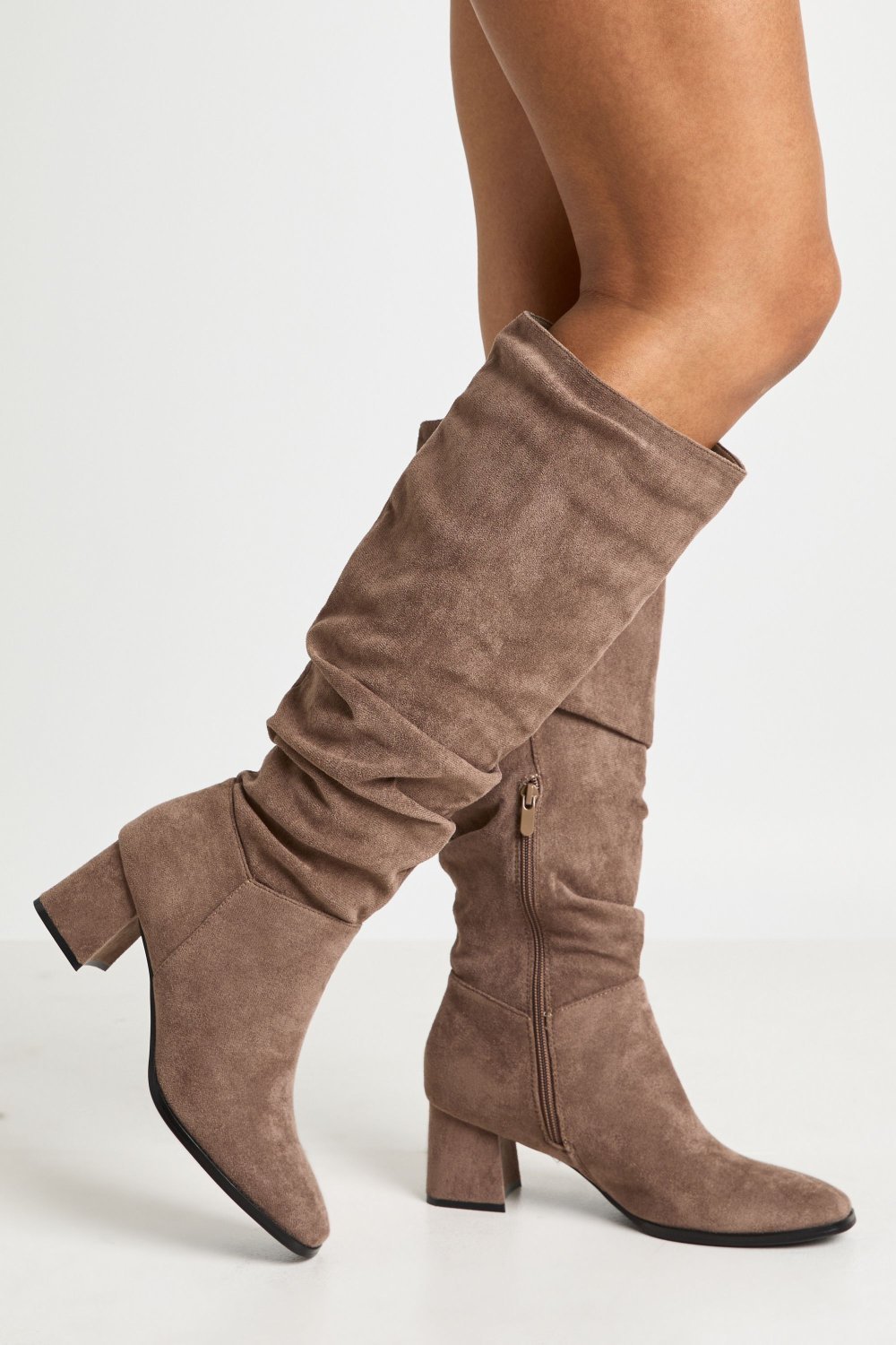 Bottes twal f suédine b talon carré