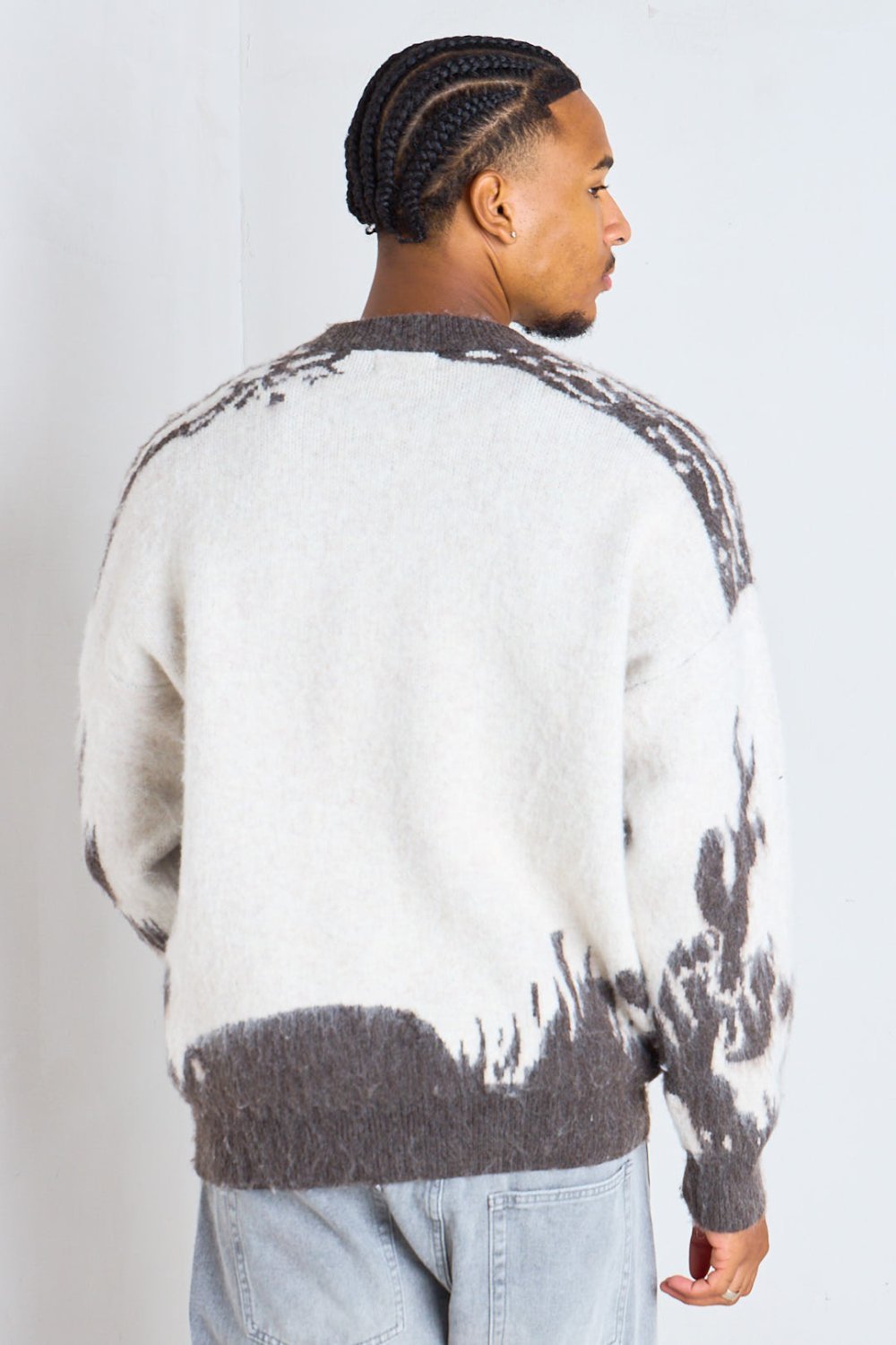 Pull col rond à motif abstrait beige et marron