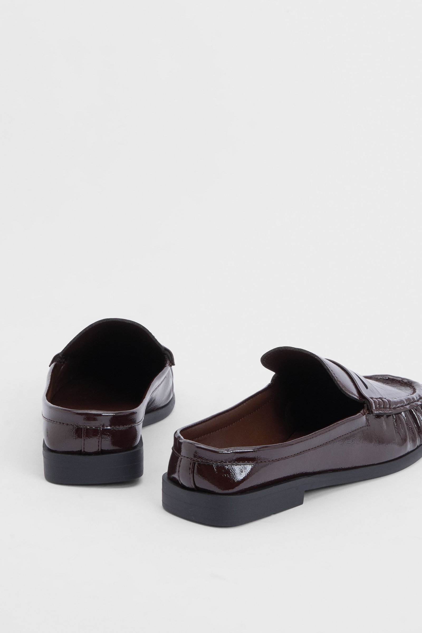Patent croc-effect ruched loafers