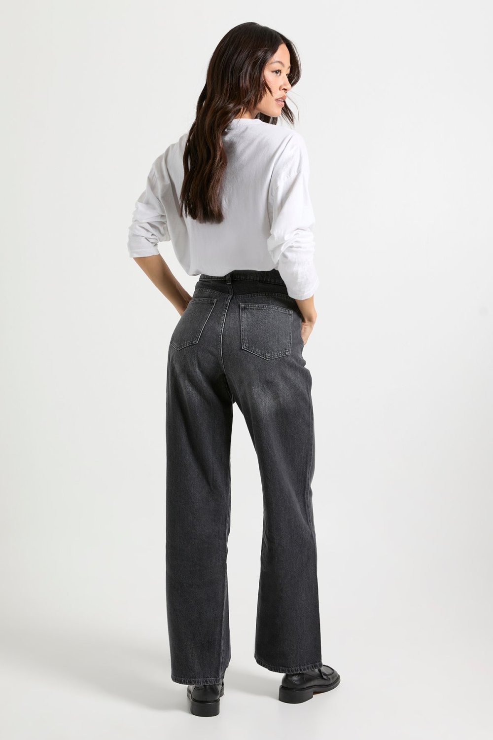 Washed black high-waisted straight leg jeans - Tall