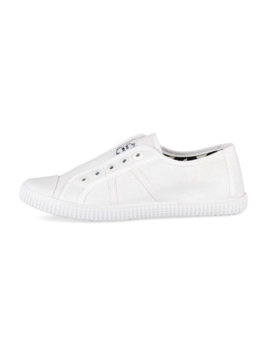 White canvas plimsolls with toe cap