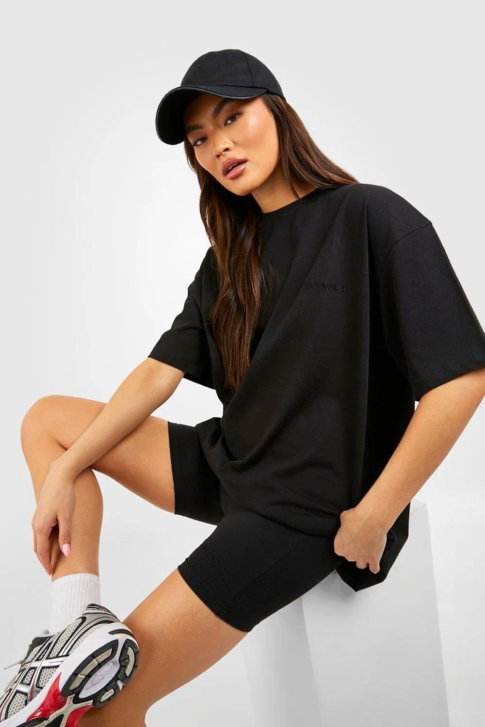 Ensemble de sport t-shirt et short cycliste