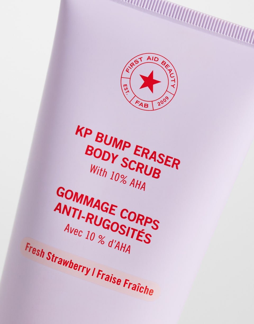 KP Bump Eraser strawberry body scrub - 226g