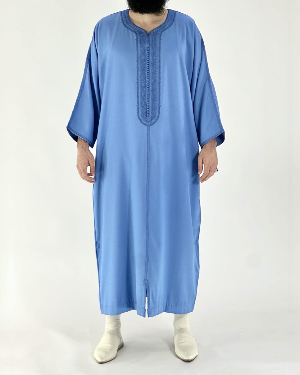 Gandoura zer9a mkhdouma b lyedd