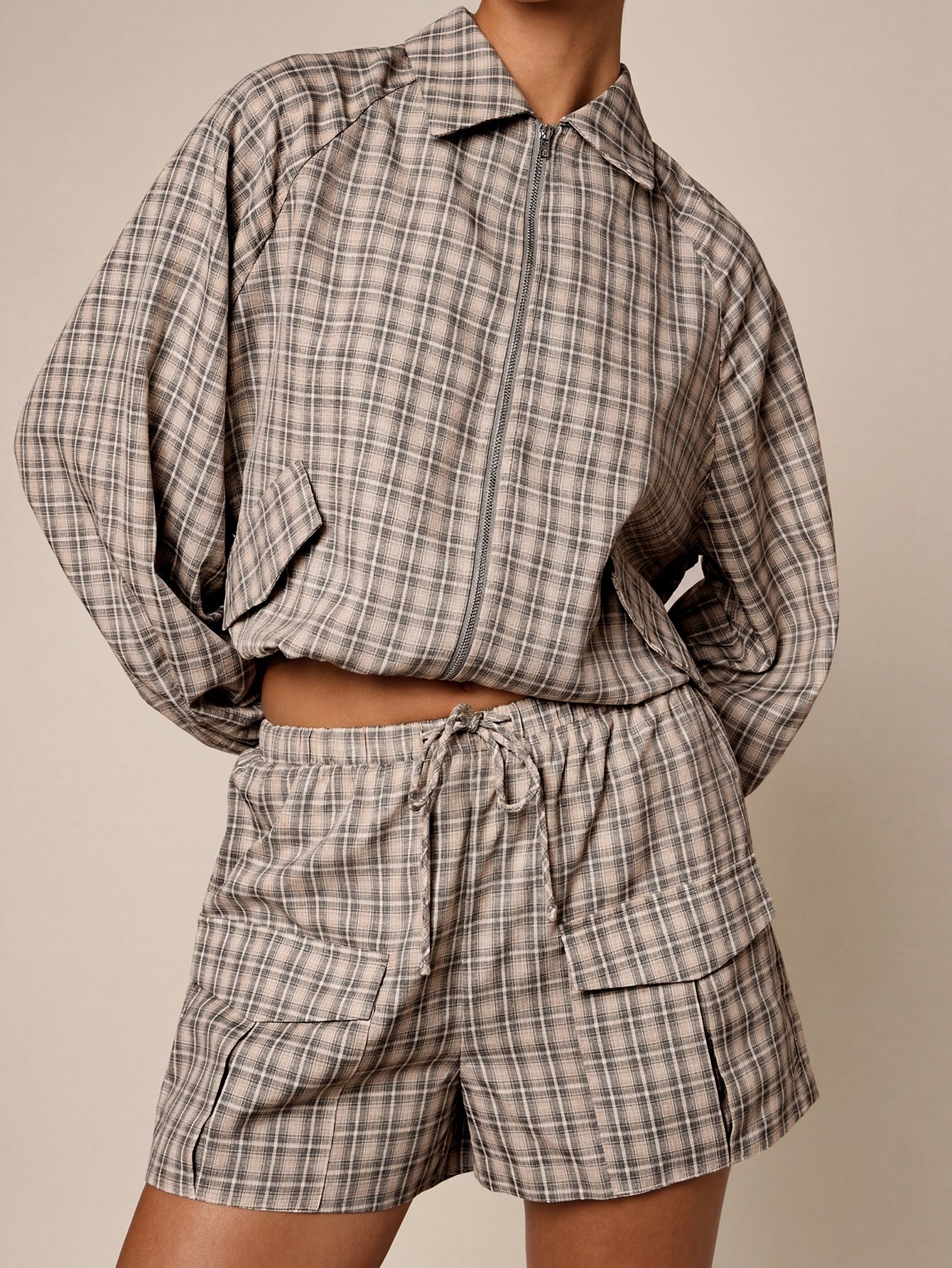Oversized cropped check zip jacket