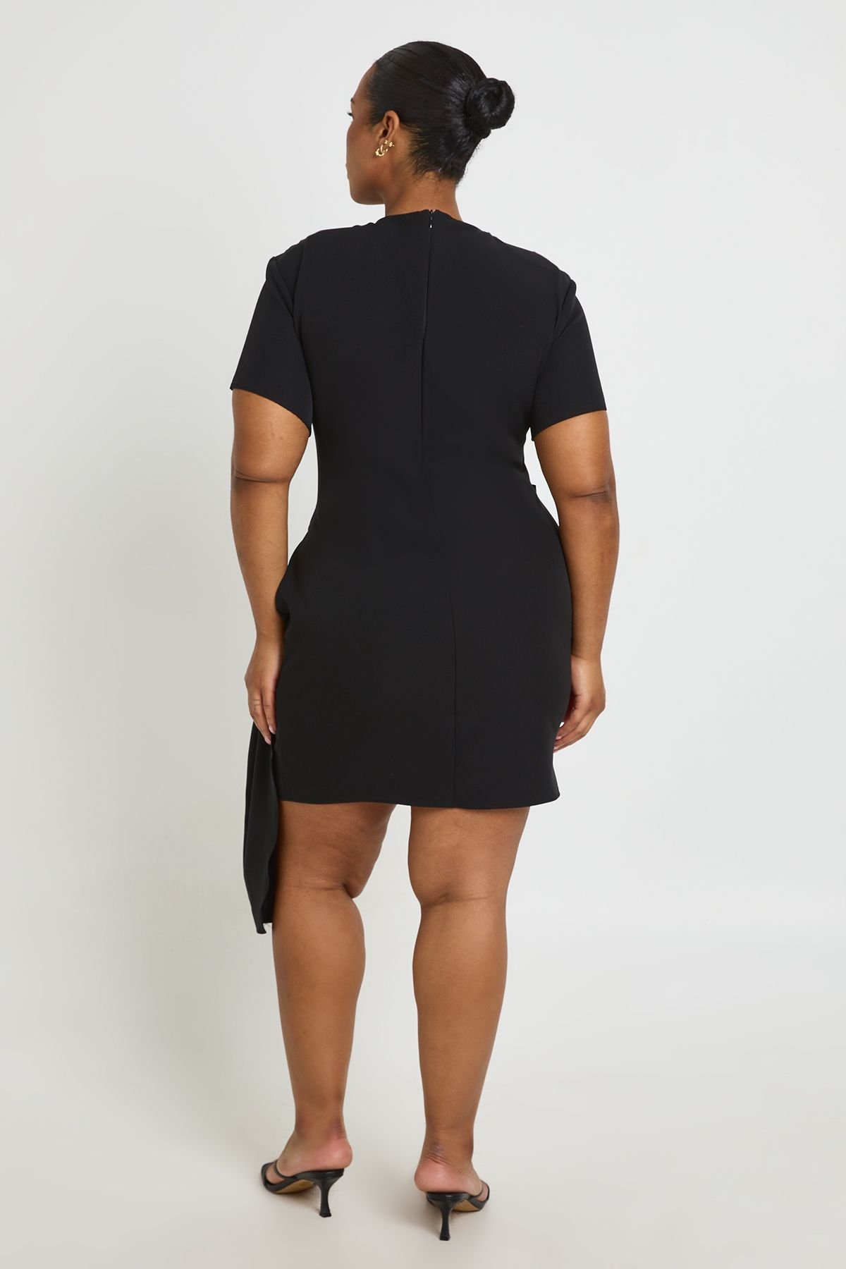 Robe courte à détail drapé - Grande taille