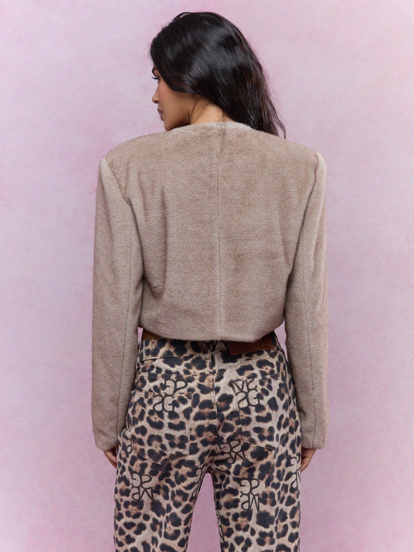 Cropped quilted jacket with buttons and pockets