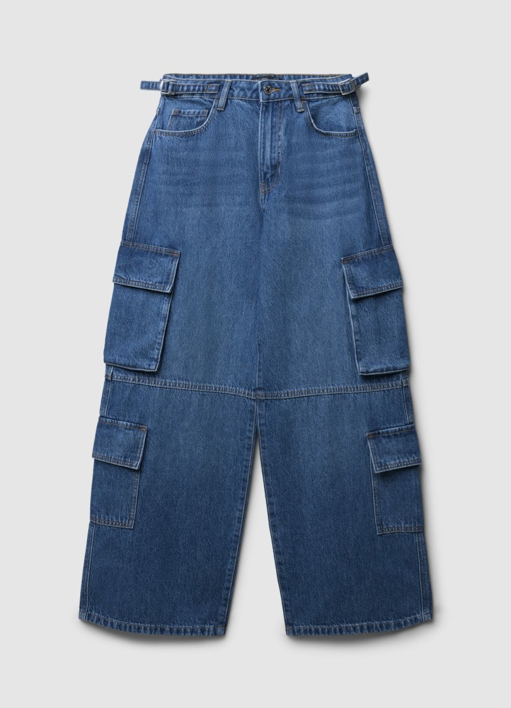 Mid blue cargo jeans