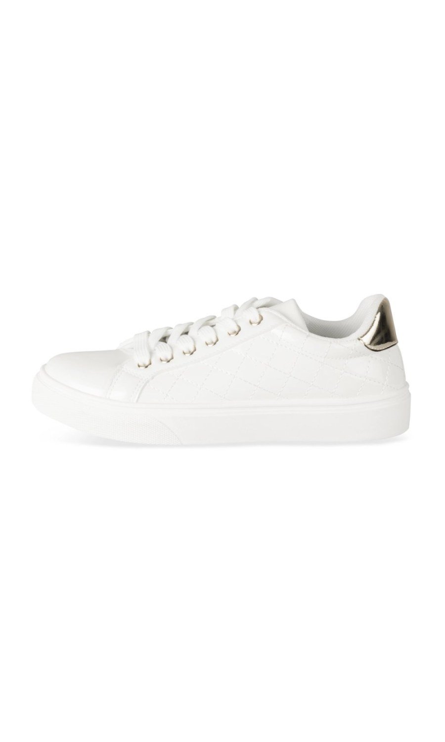 White quilted sneakers, gold heel tab