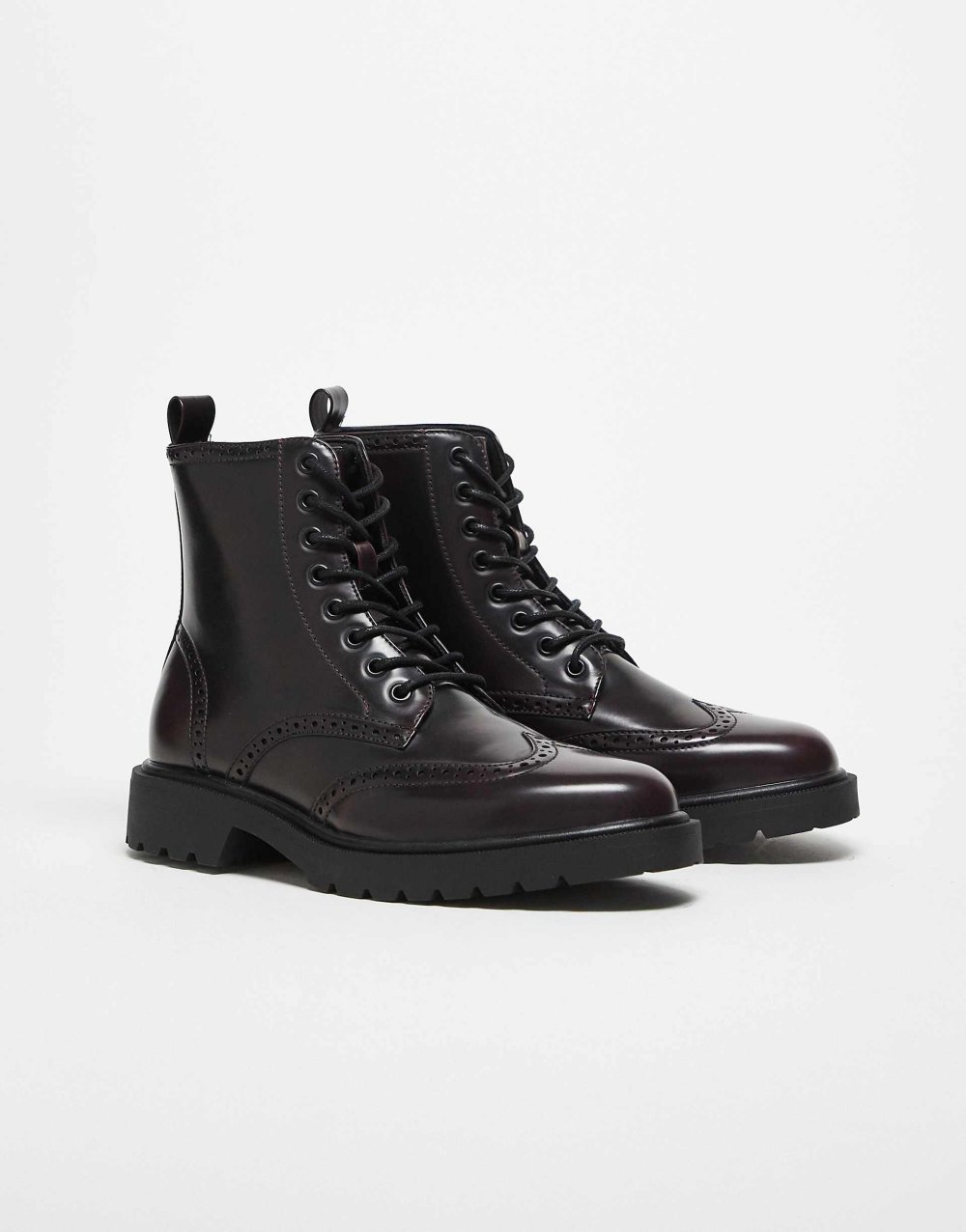 Lace-up brogue boots in burgundy