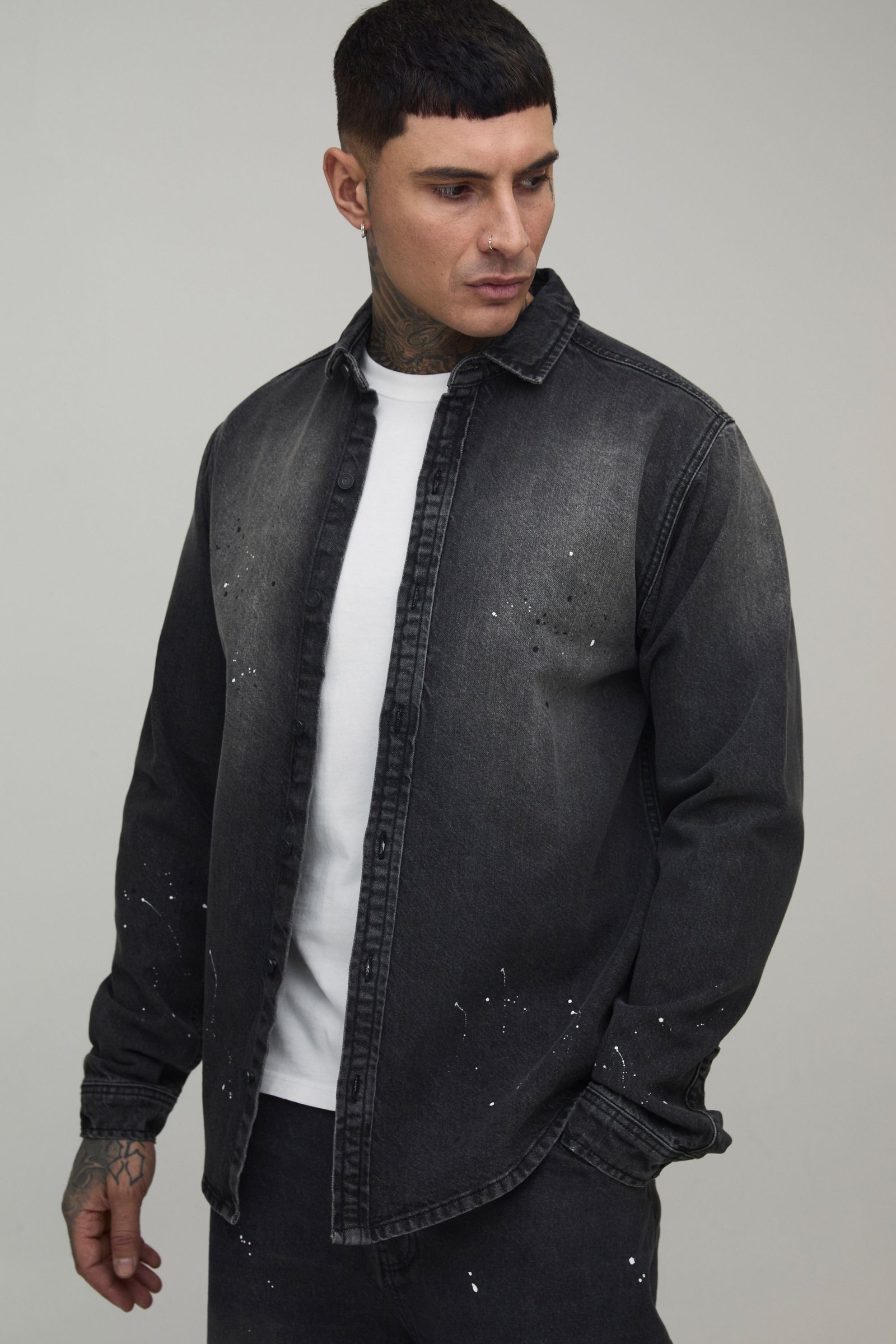 Chemise En Denim Délavé À Éclaboussures De Peinture Coupe Droite Régulière Haute