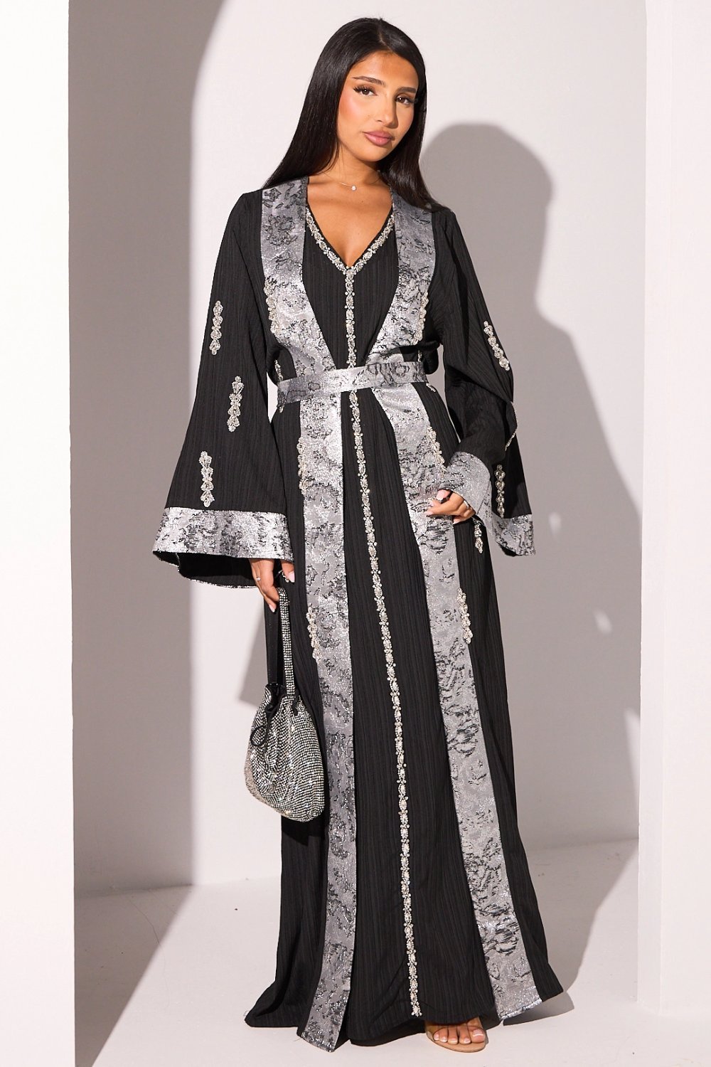 Abaya sans manches et kimono gaufré noir