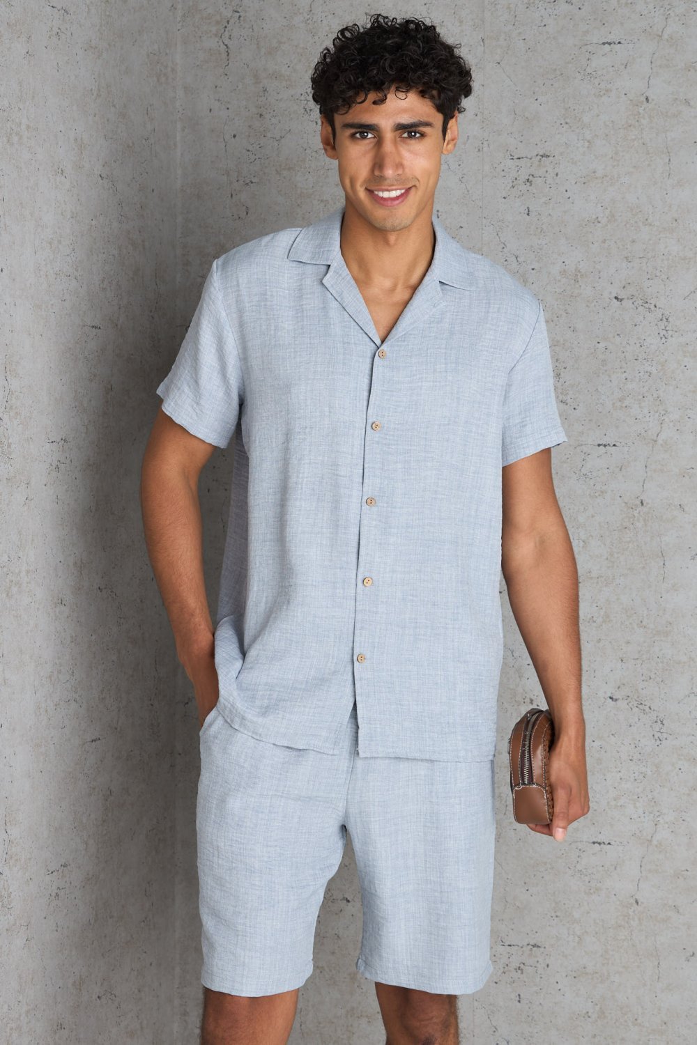 Ensemble chemise et short texturé gris