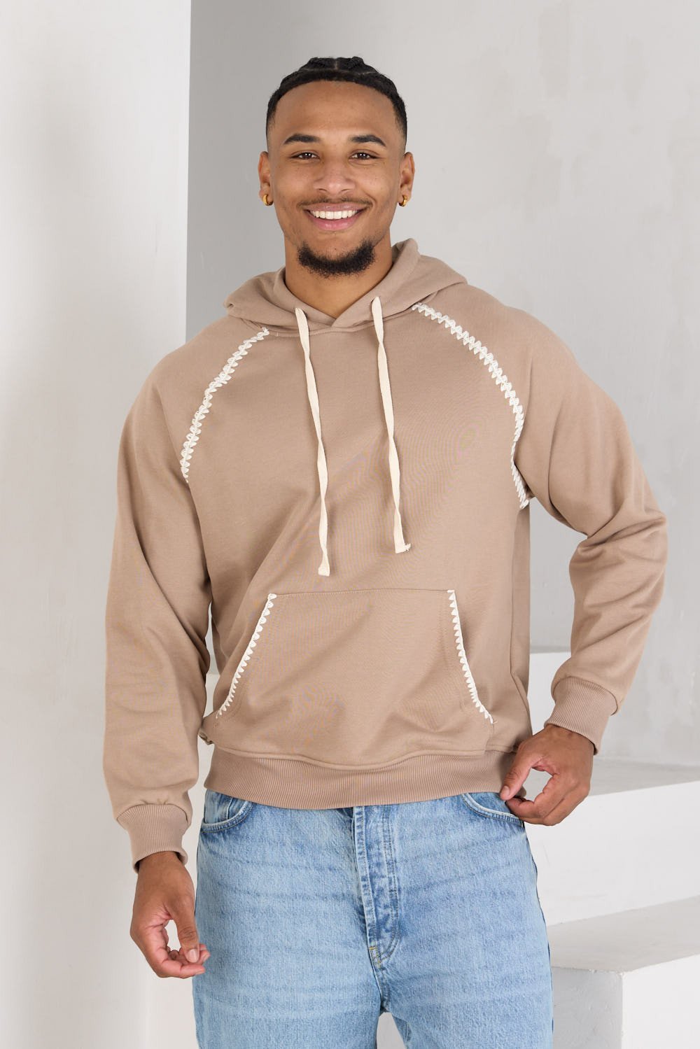 Sweat b capuche w détails coutures beige