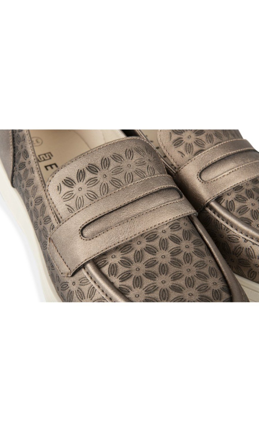 Mocassins m9obbin métallisé bronze
