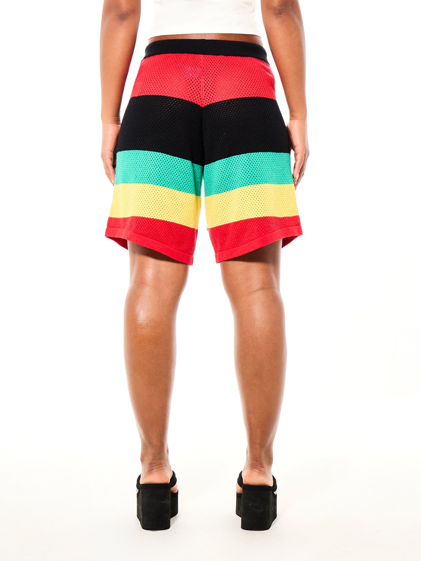 Short oversize taille basse crochet mkhettet