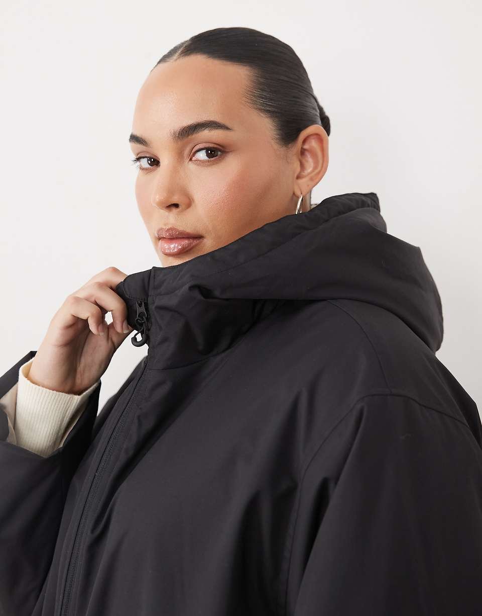 Trench ASOS DESIGN Curve b doublure imitation jeld l7awli, lon k7al