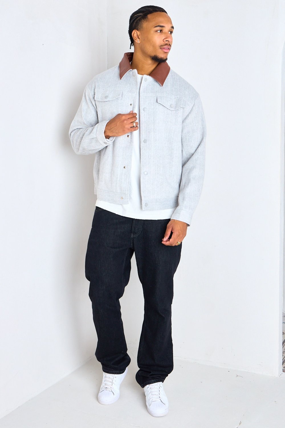 Grey jacket with brown collar