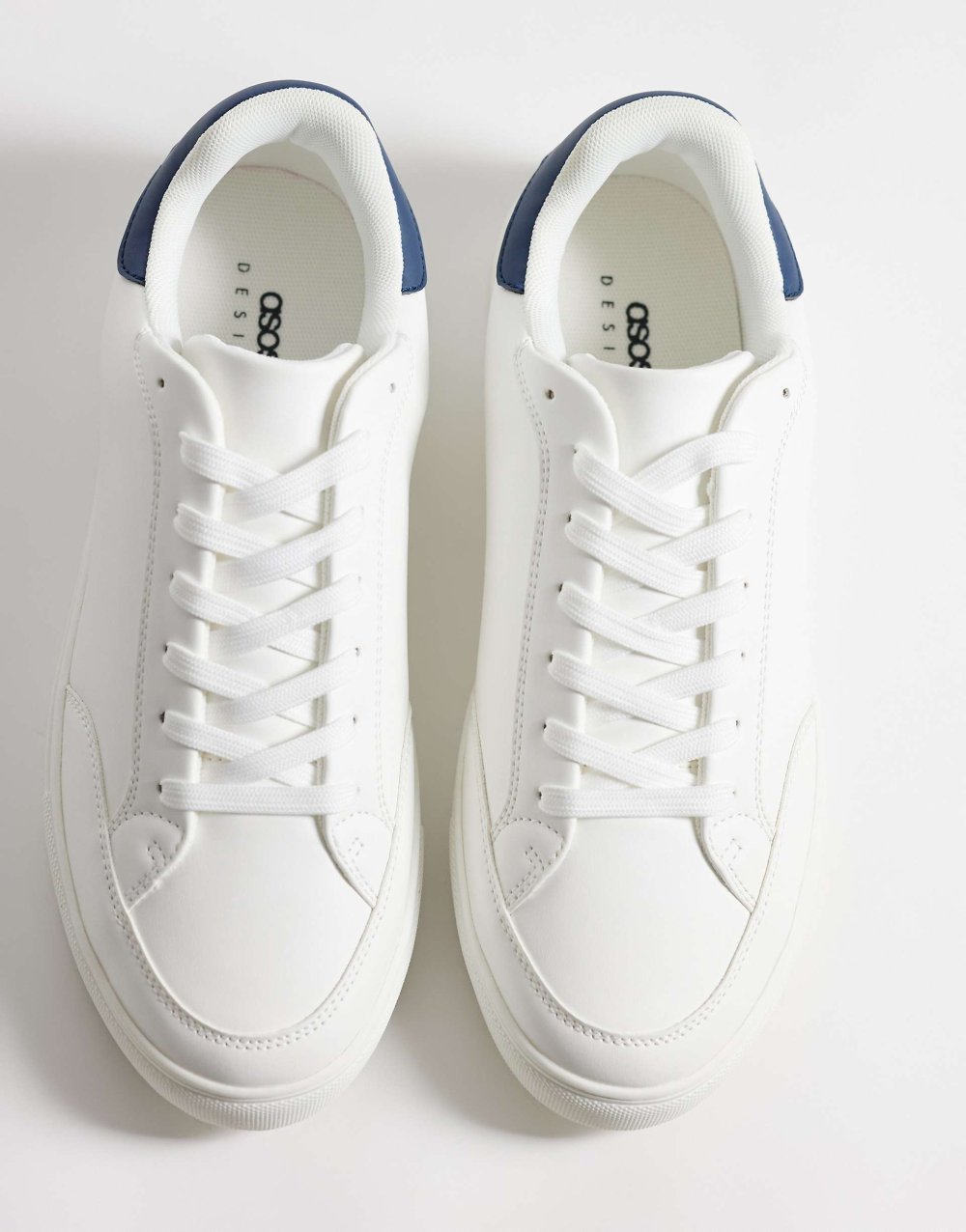 Baskets byed b les lacets w talon bleu marine