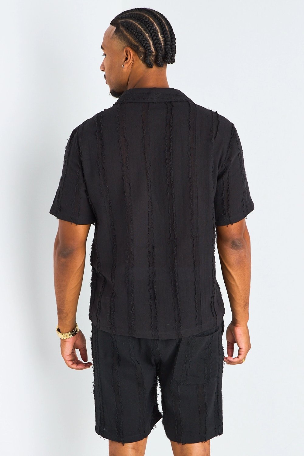Ensemble chemise ajourée et short effiloché noir