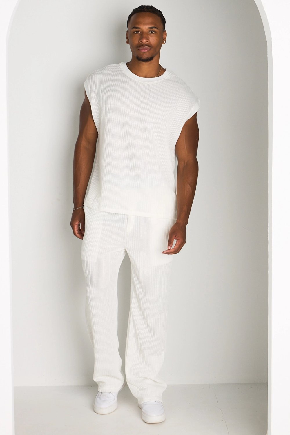White knit tank top and trousers set