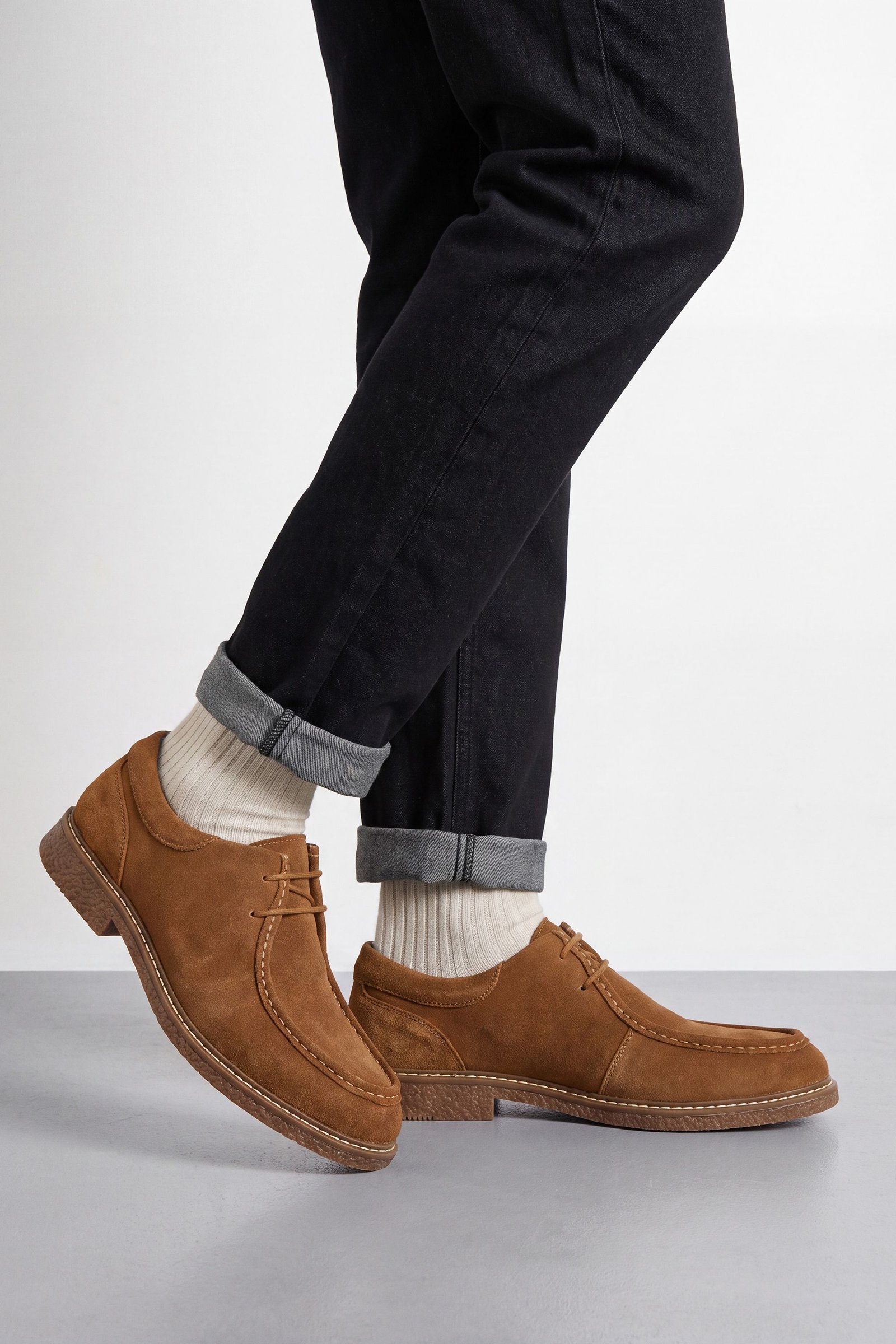 Chaussures mocassins en daim beige