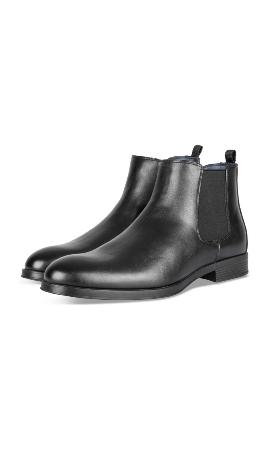 Black smooth Chelsea boots