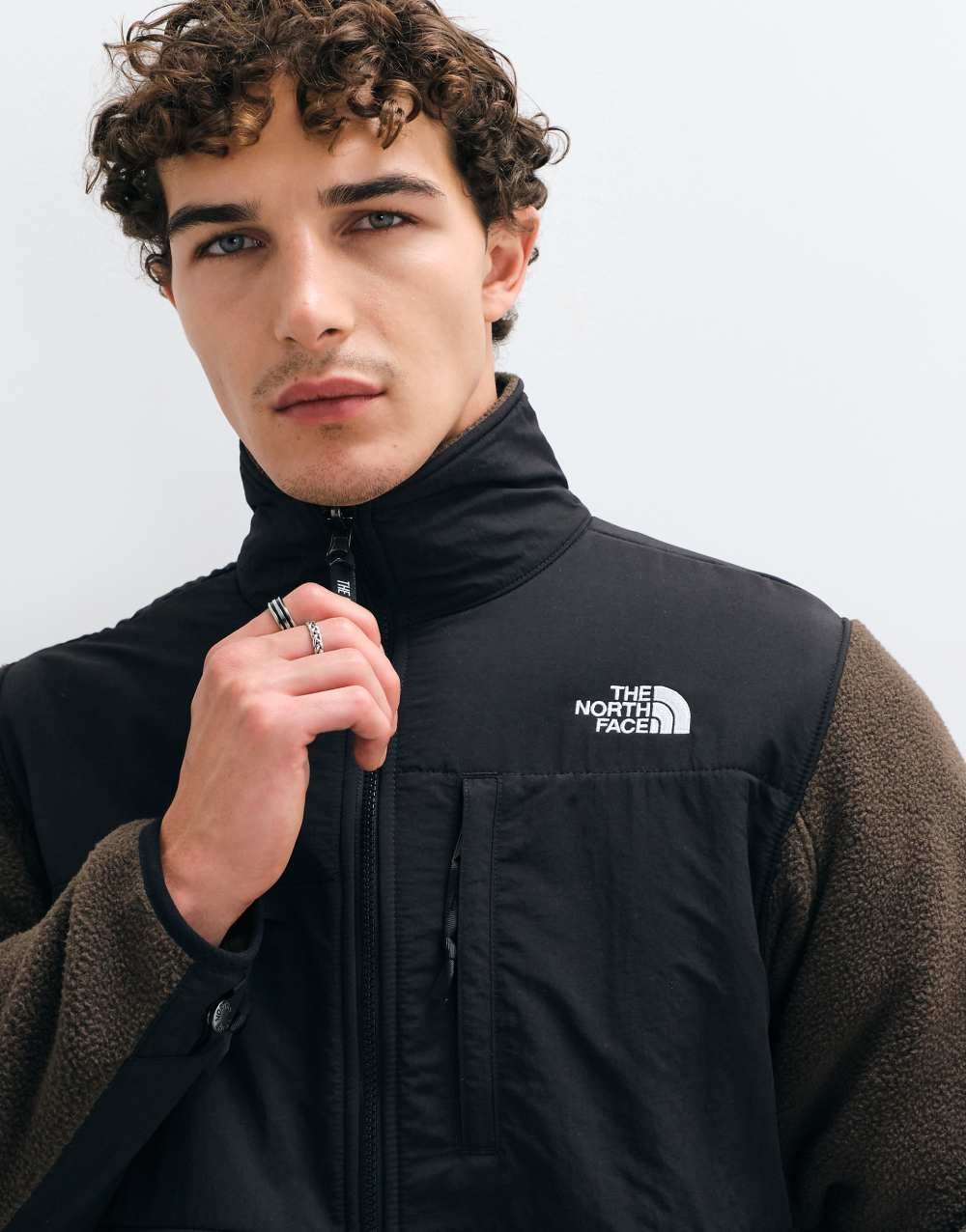 Retro Denali fleece jacket in brown and black
